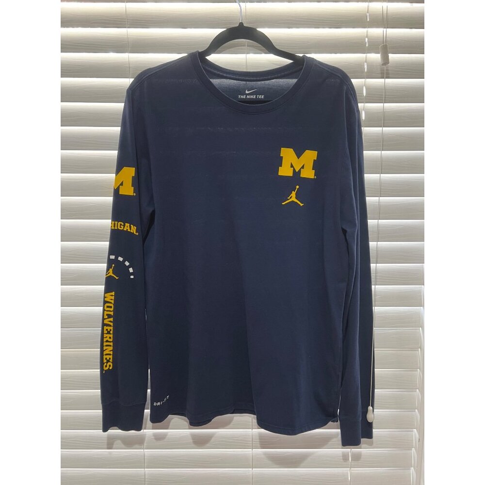 Nike Air Jordan‎ Michigan Wolverines Shirt - Size L